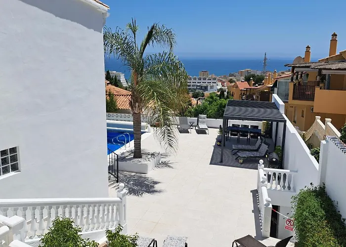 Ref 281 * Fuengirola